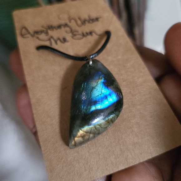 Flashy Finland Labradorite Necklace / Strong Flash / Gemstone Necklace - Picture 4 of 5